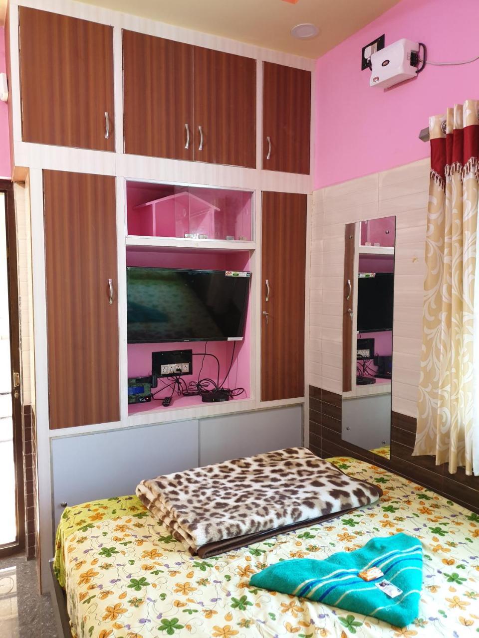 Rks Homestay Hampi Exteriör bild