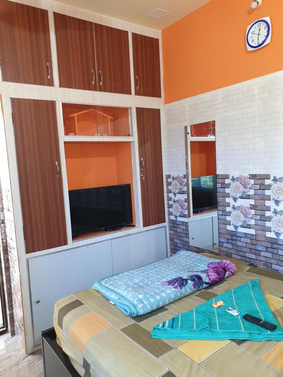 Rks Homestay Hampi Exteriör bild