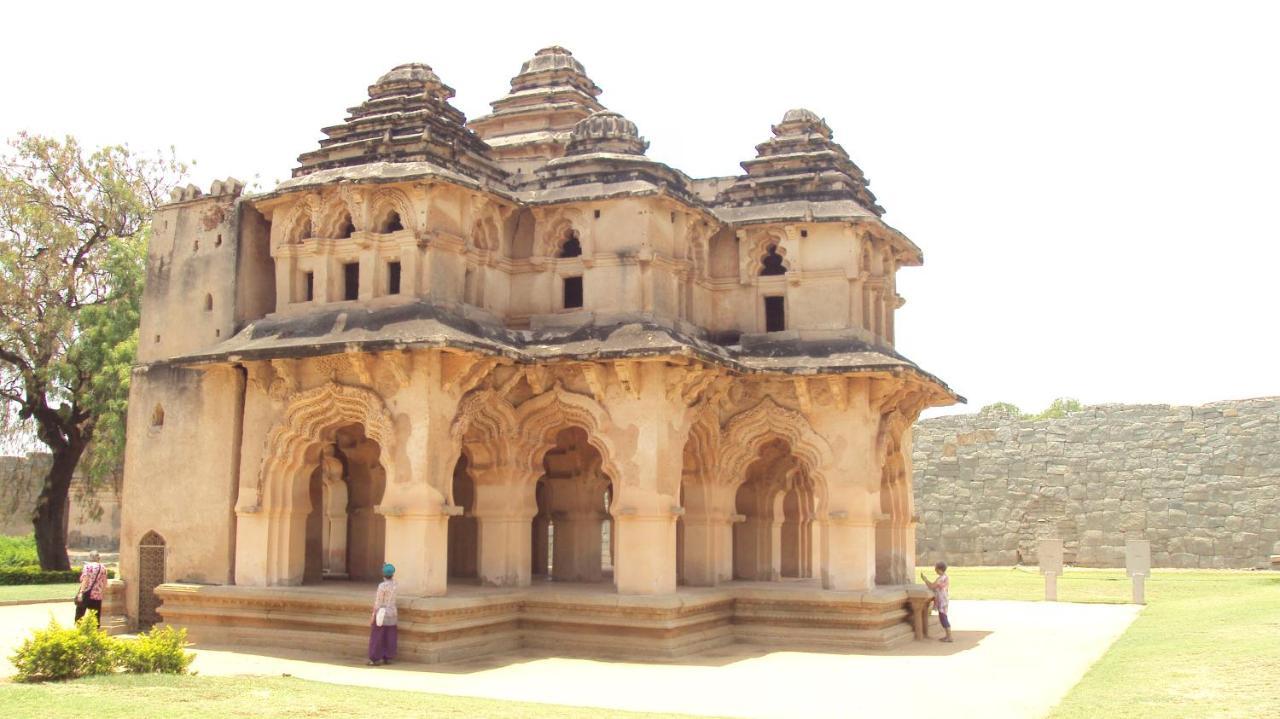 Rks Homestay Hampi Exteriör bild